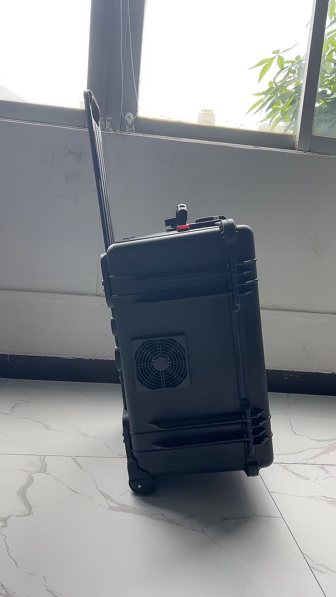 板芙镇手拉箱型移动通信干扰器
